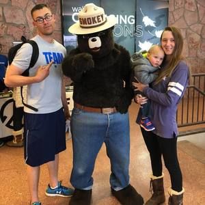 Meet your Posher, Josh